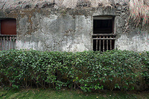 巴丹尼斯，菲律宾，2015年3月28日：萨巴丹岛上一座殖民风格的伊瓦坦族老房子。巴丹尼斯是最北的