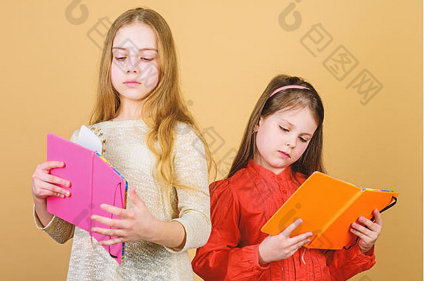 最喜欢的童话姐妹选择书读可爱的女孩爱书秘密日记开放门读写能力孩子们女孩书记事本教育孩子们文学