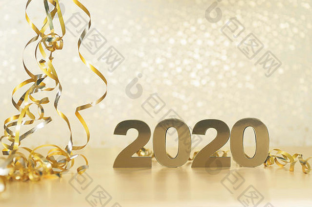 2020年新年快乐。木质背景上编号2020的符号