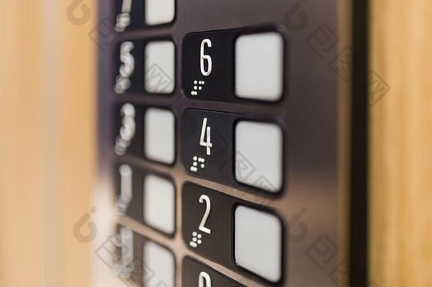 现代电梯键盘地板上水平按钮