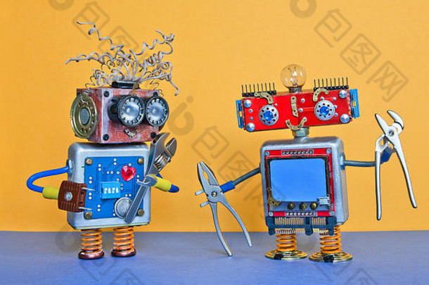 行业服务修复维护概念有创意的设计机器人玩具可调扳手银钳工具有趣的脸机器人字符黄色的蓝色的背景