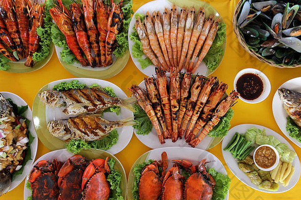 种类海食物餐厅表格晚餐