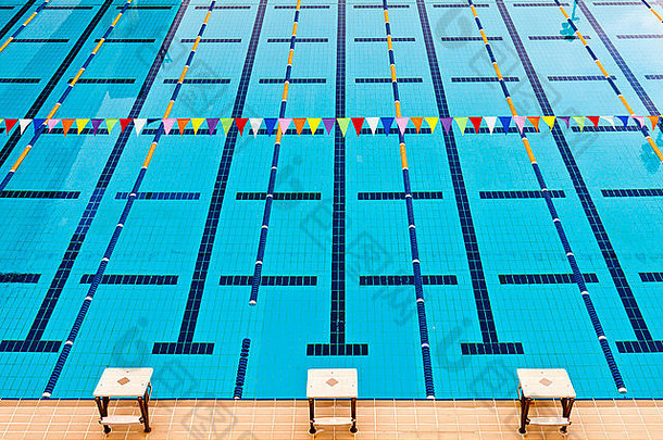 游泳池体育运动