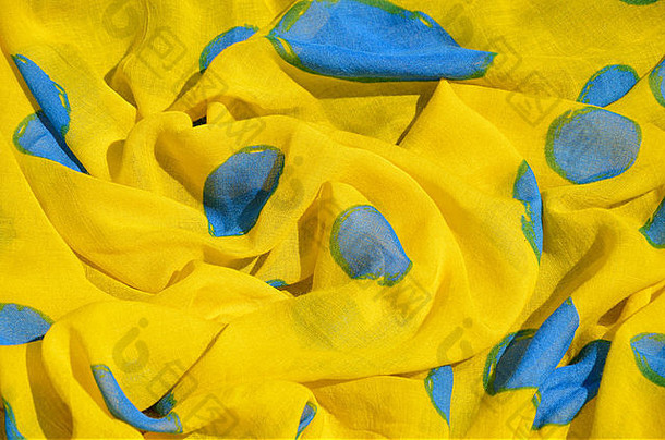 黄色的夏天围巾围裙蓝色的模式