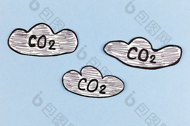 二氧化碳云（CO2）。这张照片是我自己手绘和剪纸的。