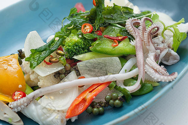 <strong>泰国</strong>菜和中国菜国际菜系白色隔离