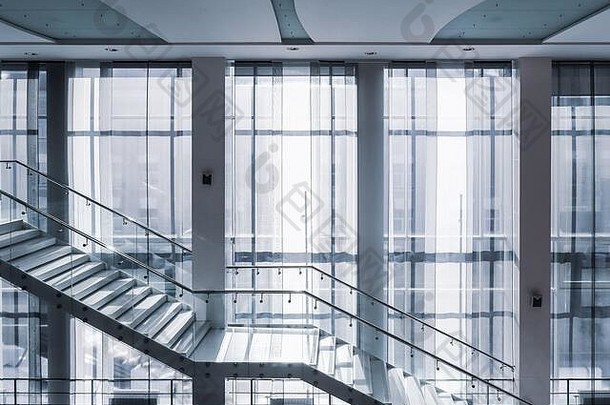 商业中心的城市楼梯