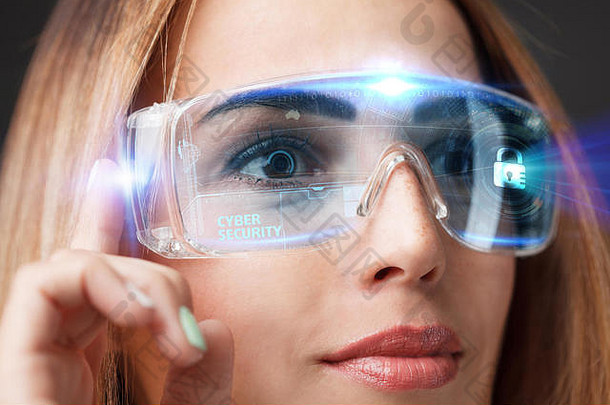 业务技术互联网网络概念技术未来年轻的女商人工作虚拟眼镜选择图标网络安全