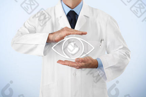 眼睛检查的概念，眼镜商的手保护眼睛图标，预防和控制，隔离在蓝色背景上