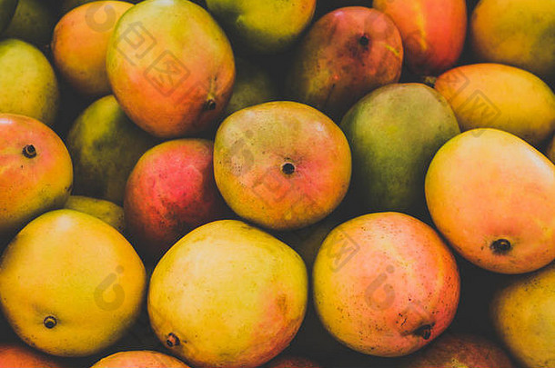 桩新鲜的芒果水果特写镜头食物背景