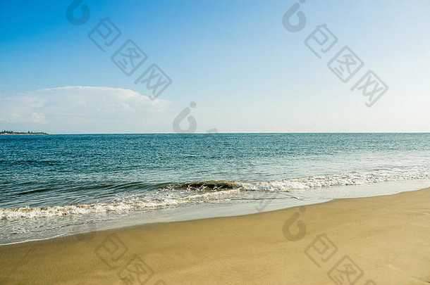 美丽的户外vierw空热带海滩背景地平线天空白色沙子