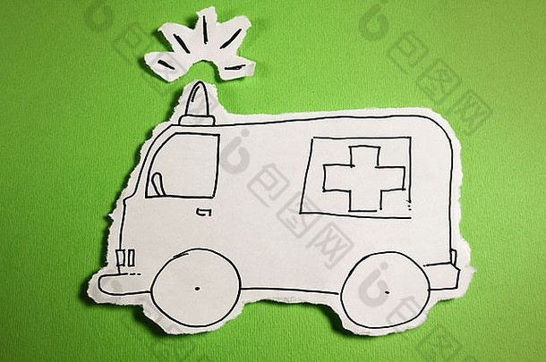小孩画的素描，小急救车（救护车）在绿色背景上白底黑画