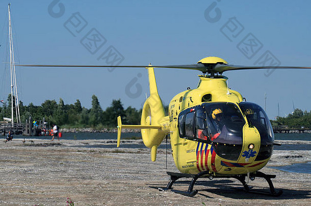 medemblik荷兰8月医疗荷兰救援直升机准备好了需要