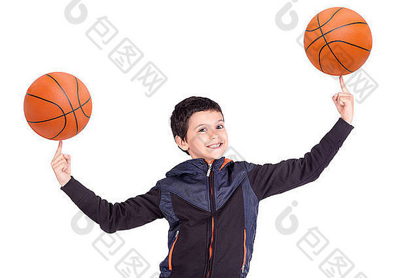 年轻的男孩摆姿势<strong>篮球</strong>球孤立的白色
