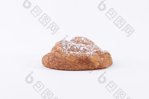 面包使新鲜烤泡芙糕点面团粉糖前白色背景