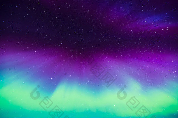 色彩斑斓的北部灯极光北欧化工天空