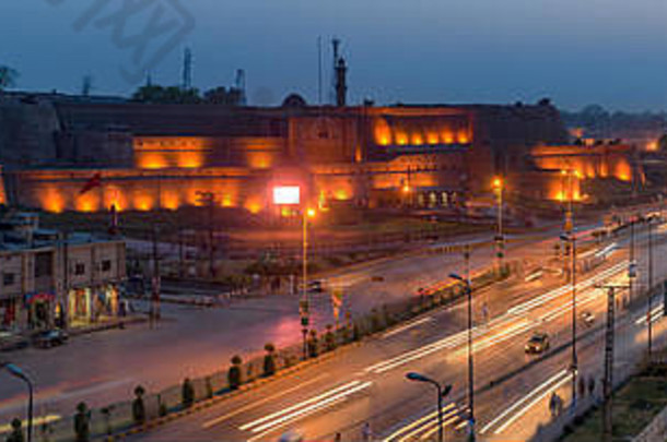 白沙瓦是巴基斯坦开伯尔-普赫图赫瓦省的首府。