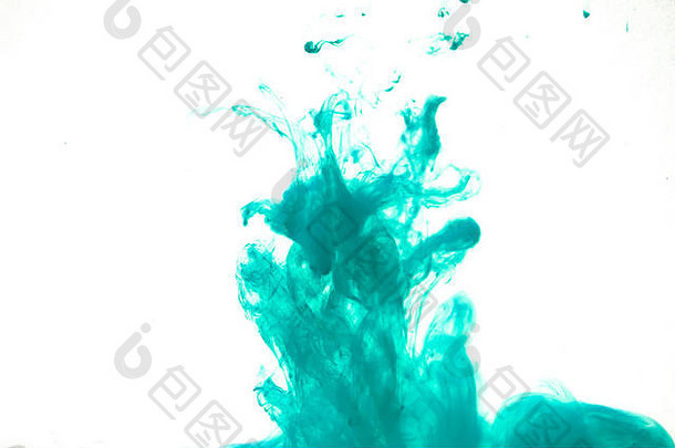 水墨彩绘颜料滴在水中混合，动态提取液体