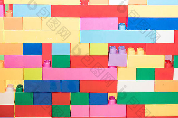 彩色堆叠玩具塑料积木