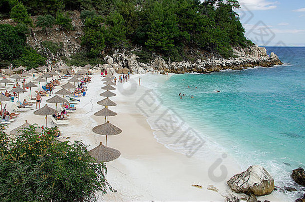 大理石海滩（萨利亚拉海滩），塔索斯，希腊。希腊最美丽的白色海滩。
