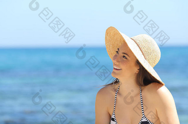 快乐晒太阳的人做梦一边海滩夏天假期