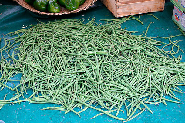 绿色豆子出售周日市场大道理查德。勒努瓦巴士底狱巴黎