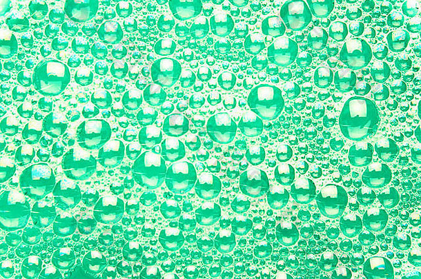 绿色泡沫