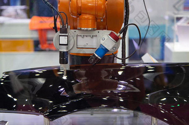 自动化机器人手臂视觉检测装配零件
