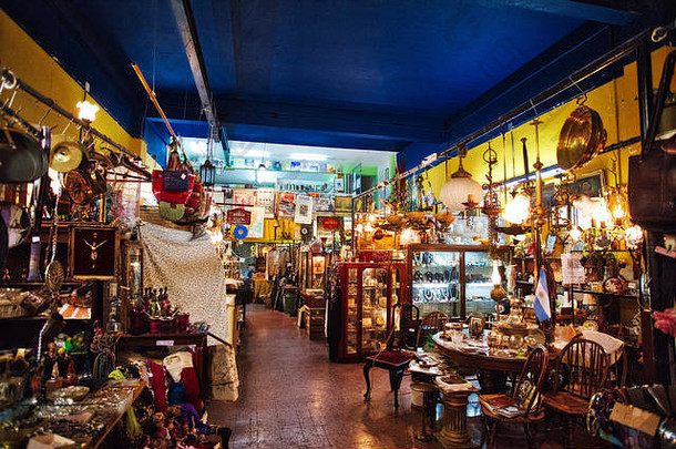 阿根廷布宜诺斯艾利斯圣泰尔莫-2017年9月-布宜诺斯艾利斯的旧市场