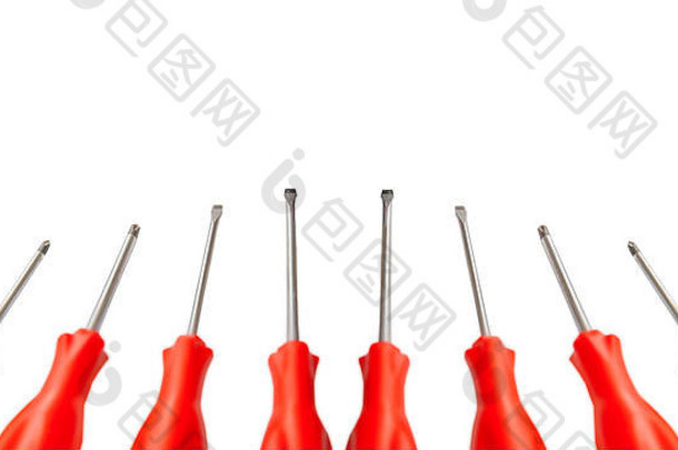 八把红色闪亮的金属和塑料工具螺丝刀，用于维修