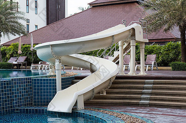 水上滑梯游泳池泰国度假胜地