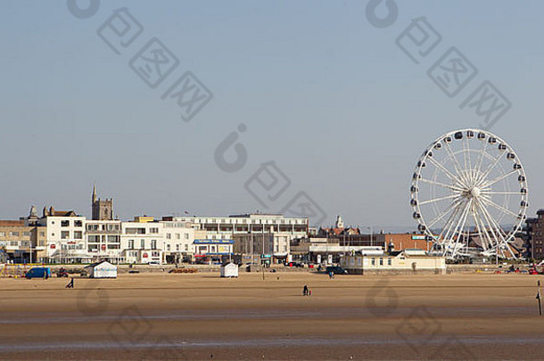 2009年码头火灾后，威斯顿超级玛丽海滩和威斯顿车轮。威斯顿海滩是T4在海滩上的比赛场地