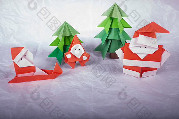 一年卡手工制作的折纸数据圣诞节概念冬天精心制作装饰工作室拍摄孤立的圣诞老人老人折纸