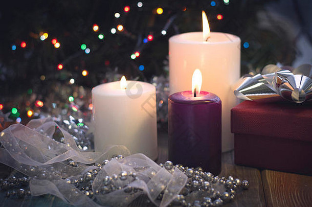 生活燃烧蜡烛圣诞节装饰礼物盒子