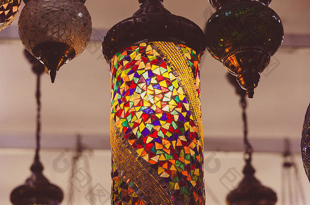 色彩斑斓的传统的阿拉伯语马赛克灯灯<strong>背景</strong>