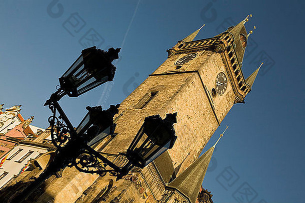 捷克共和国老城广场老市政厅布拉格天文钟或布拉格奥尔洛伊钟前的华丽灯柱