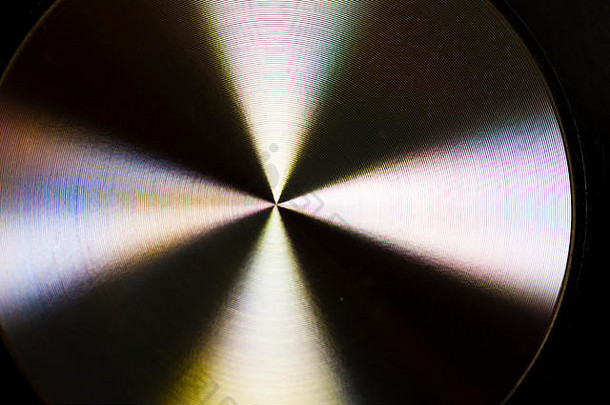 用于反射波纹金属表面光线的抽象圆。