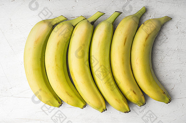 黄色的香蕉呈长方形水平排列