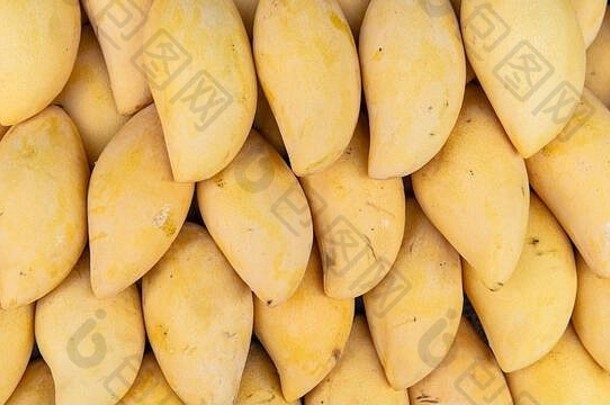 销售新鲜的芒果市场亚洲芒果受欢迎的水果亚洲
