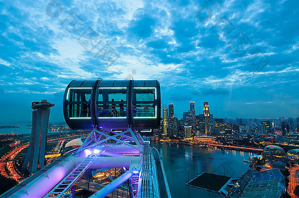 新加坡日落新加坡摩天观景轮