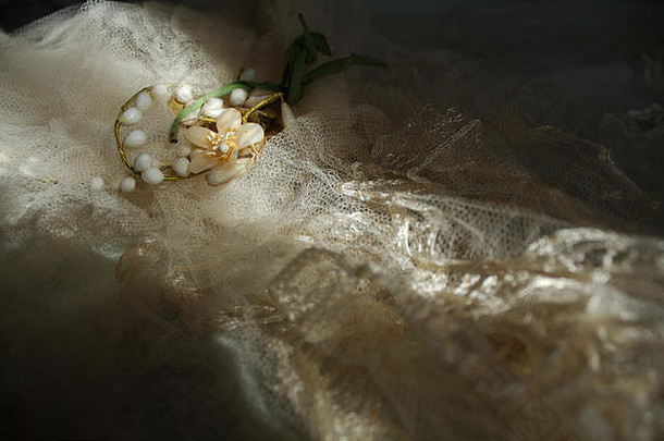 古董婚礼面纱使花边弓模式装饰珠子花头饰