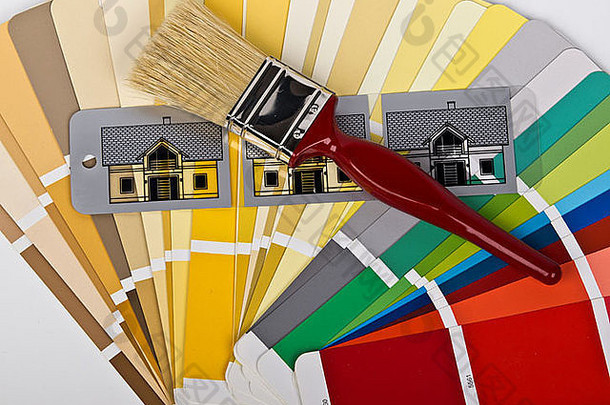 油漆刷房子颜色