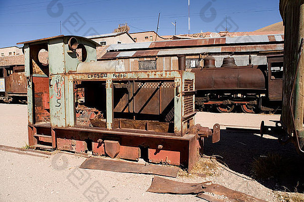 采矿镇普拉卡约的旧火车，包括被布奇·卡西迪（Butch Cassidy）和玻利维亚圣丹斯·基德（Sundance Kid）抢劫的最后一列火车