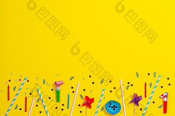 比特日聚会，派对装饰黄色的背景前视图