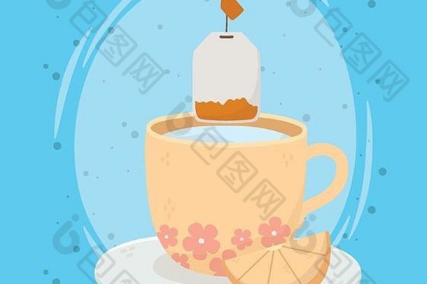 喝茶的时候，茶杯用茶包在茶碟上切柠檬