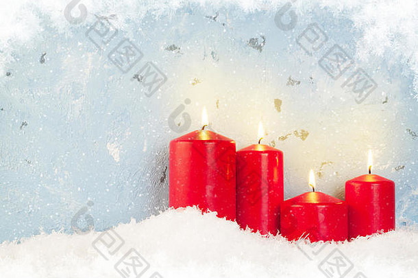 圣诞节<strong>背景</strong>蜡烛雪前面石头墙复制空间