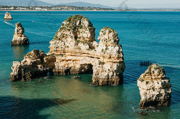 美丽的的观点大西洋海洋岩石海岸葡萄牙城市被称为拉各斯令人惊异的自然景观