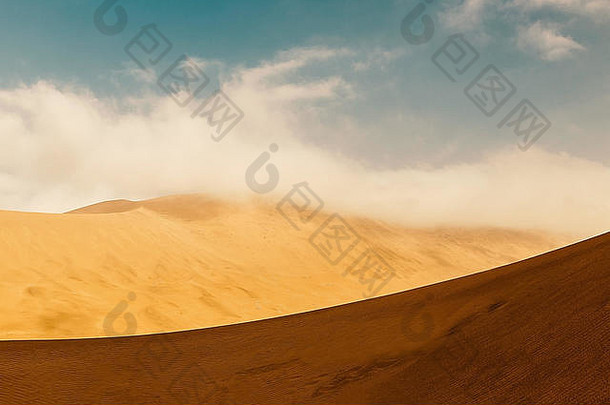 沙漠沙丘II，中国