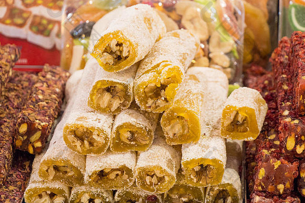 传统的奥斯曼帝国风格土耳其高兴的是糖果