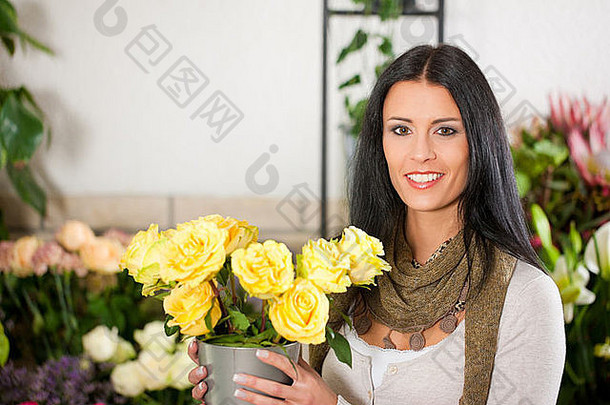 女花店花商店托儿所展示黄色的玫瑰